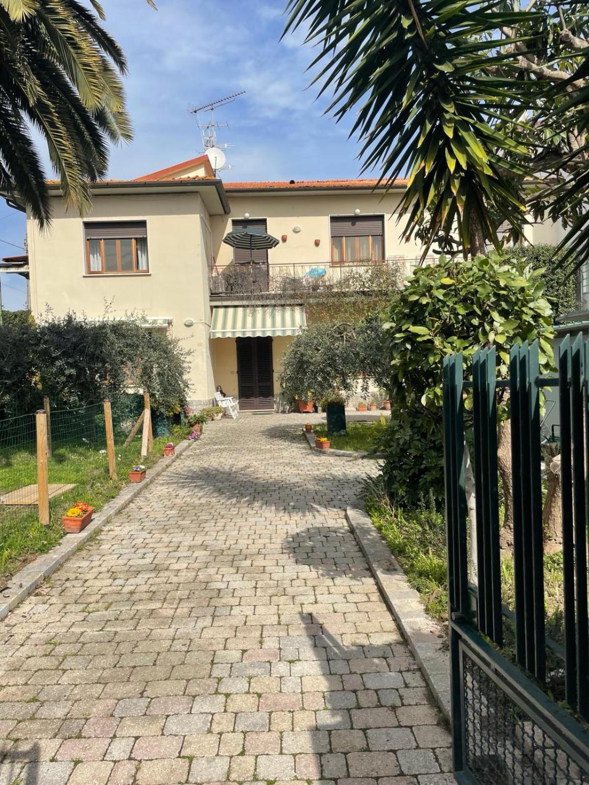 Casa La Palma Apartment Vecchiano Bagian luar foto